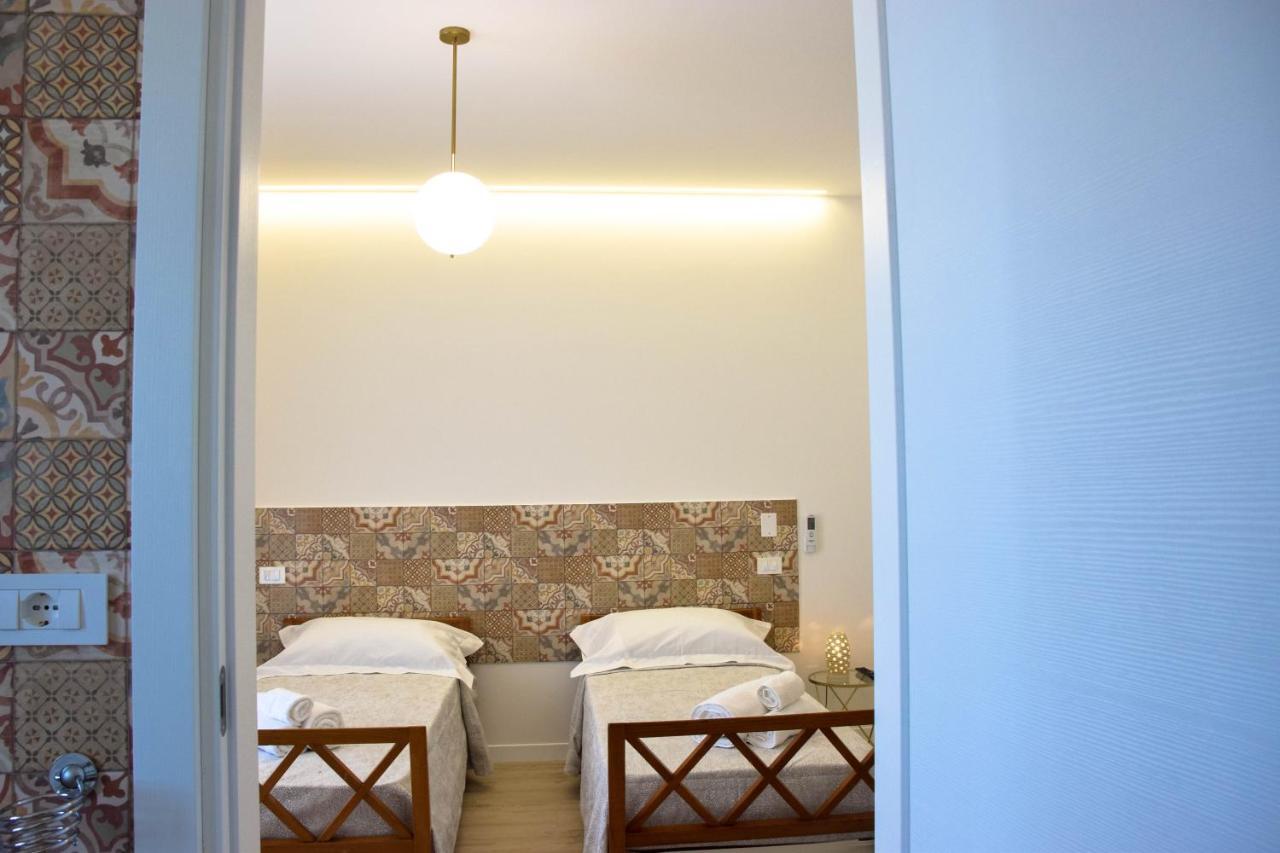 Accomodati B&B Marina di Gioiosa Ionica Buitenkant foto