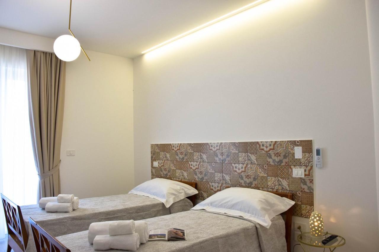 Accomodati B&B Marina di Gioiosa Ionica Buitenkant foto